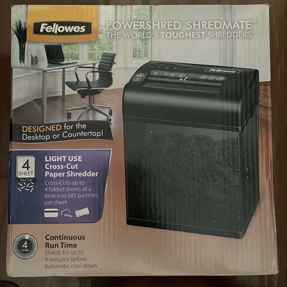 Fellows 4 sheet paper shredder brand new in box